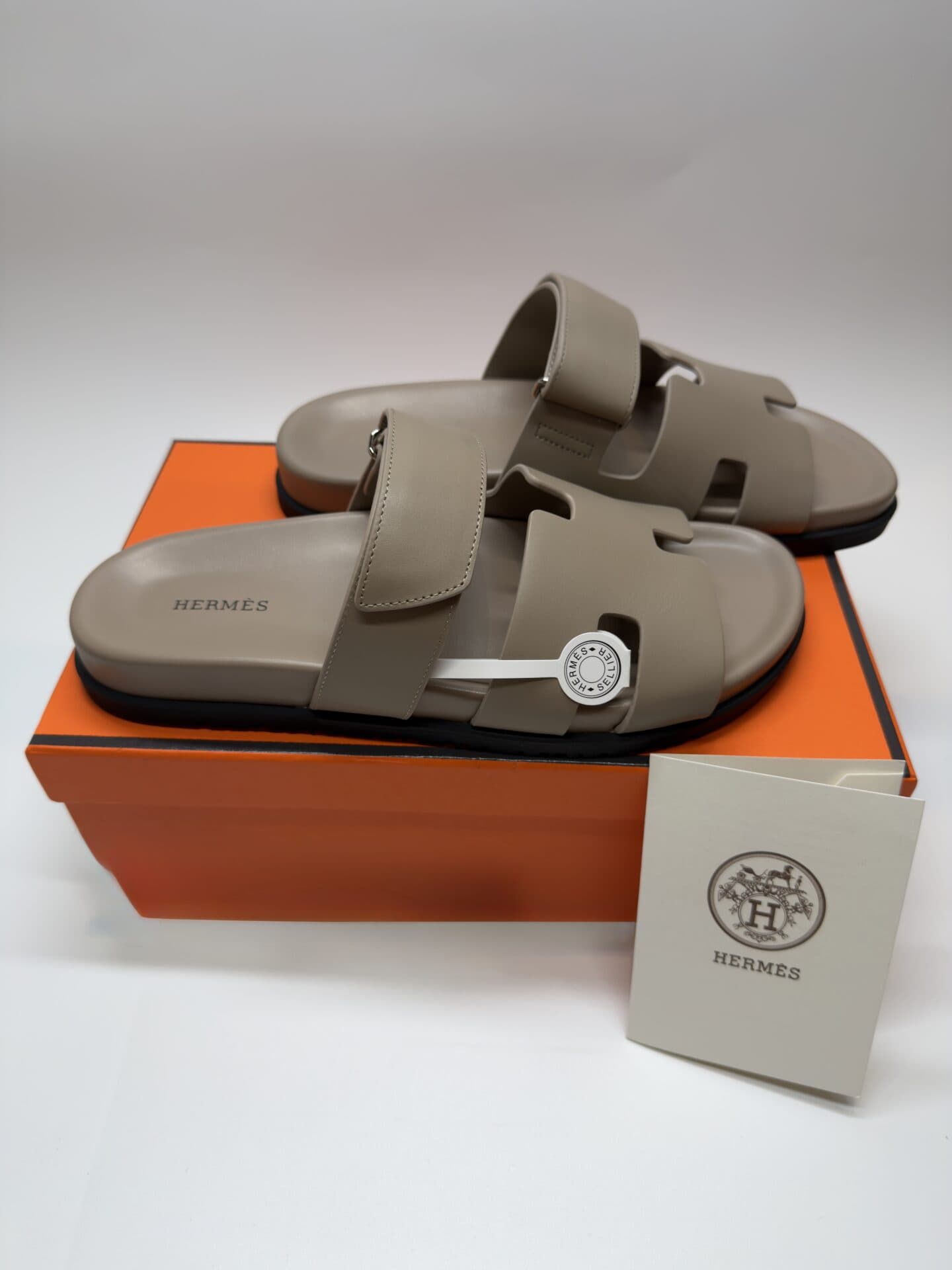 Hermes Chypre Sandal Beige