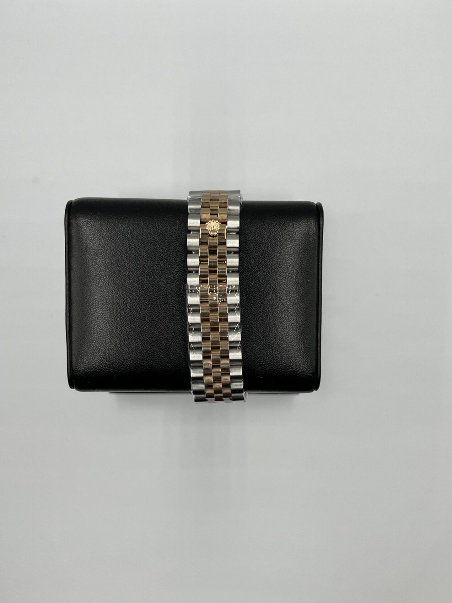 BB94CA9F-C1B2-4782-ACBD-EDC118033BEA