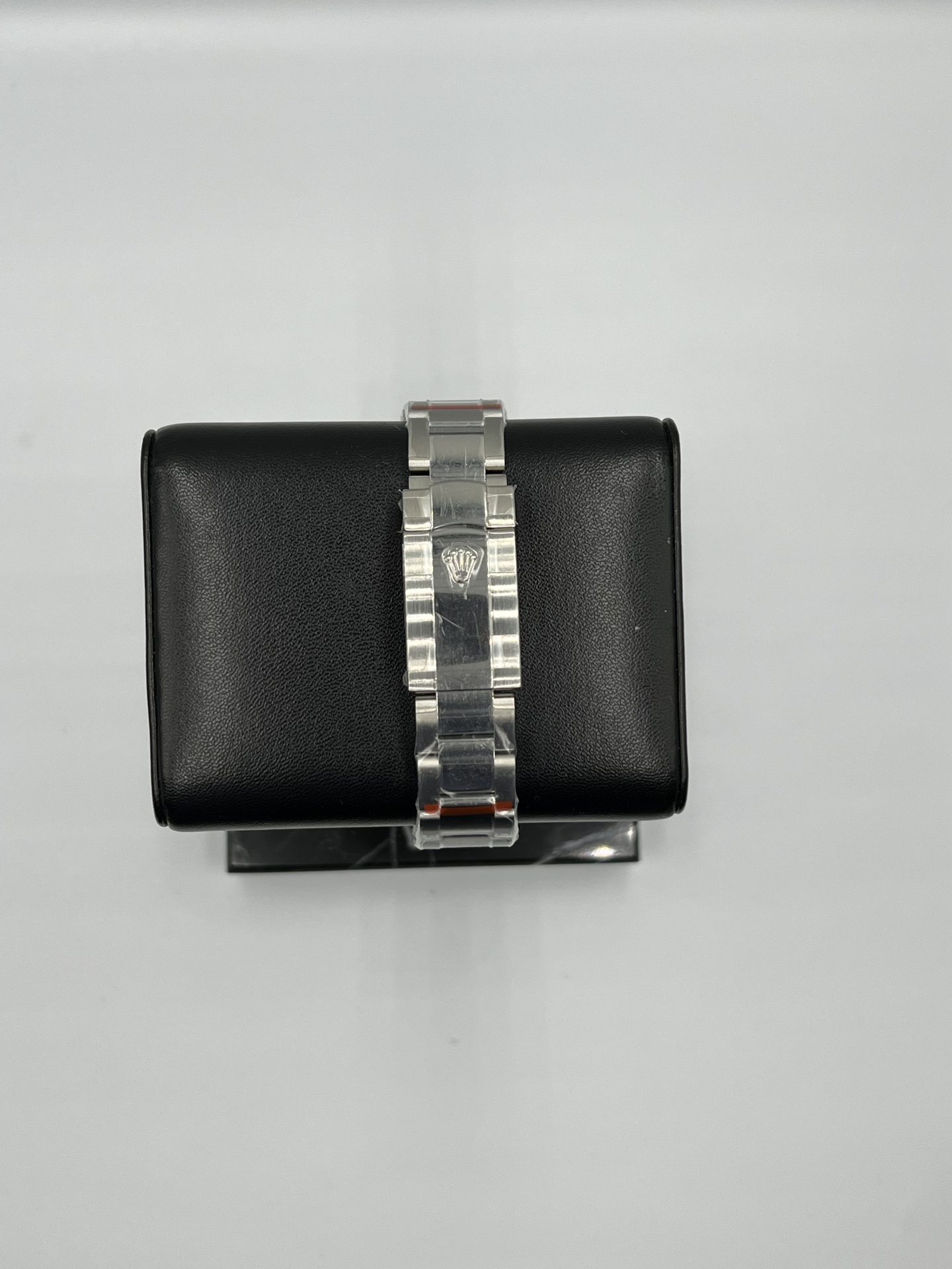 BD3A089B-190B-48B7-AB15-E7F634075D83