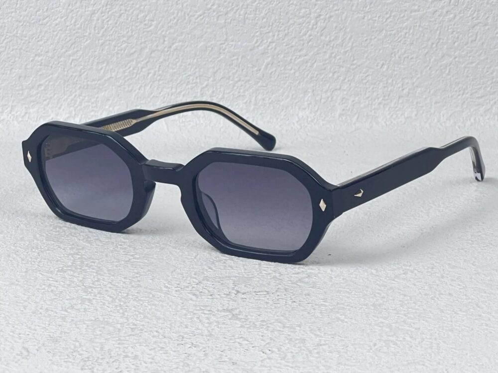 John Dalia Millia C100